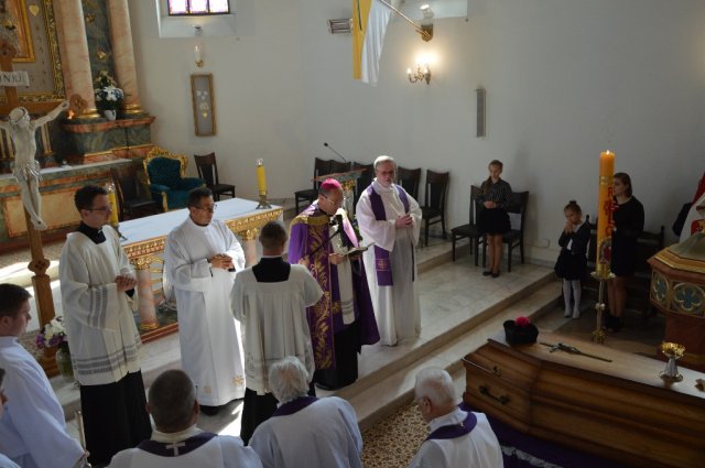 Pogrzeb ks. Stanisława Podlewskiego - 2019 r.